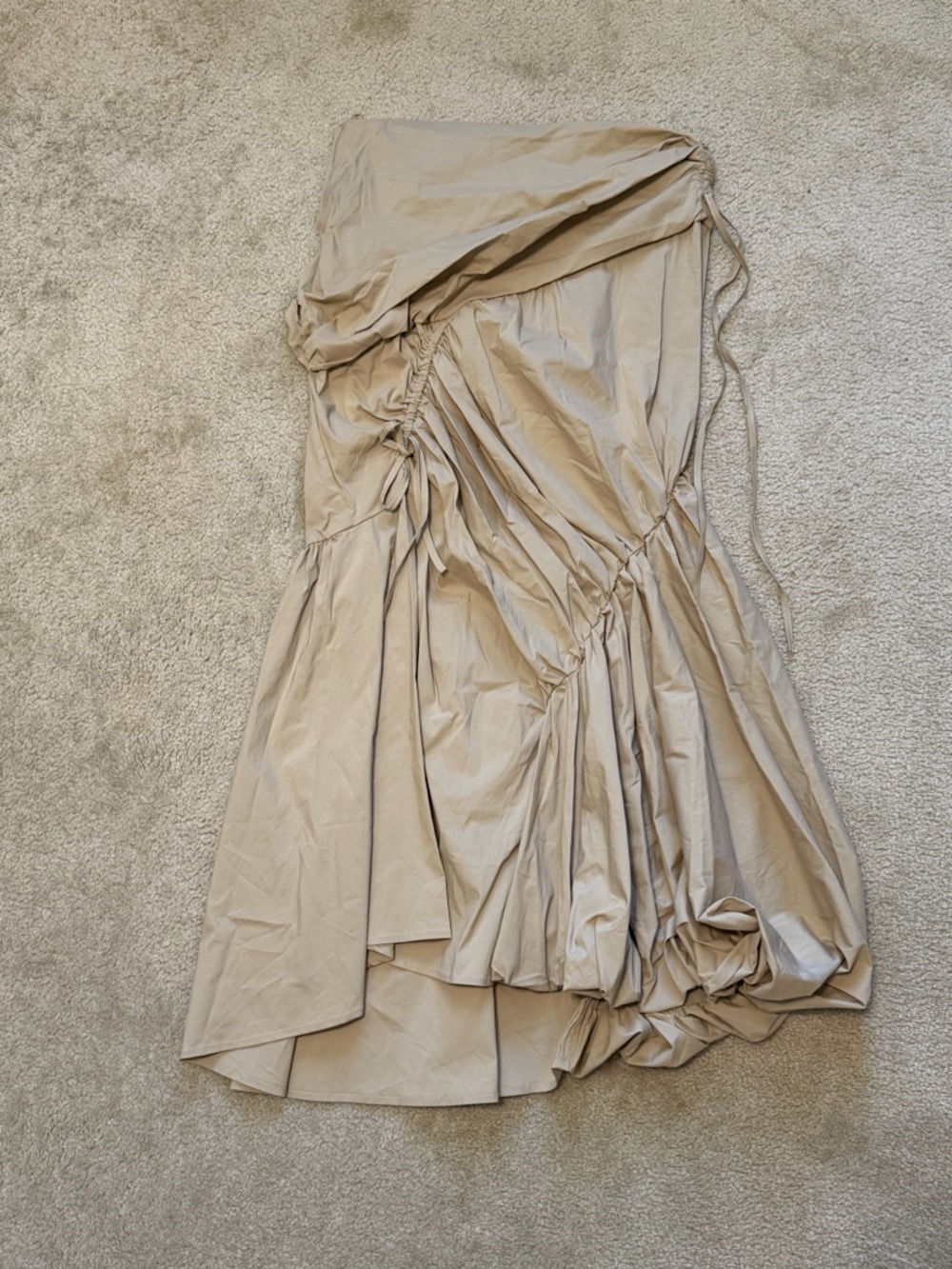 NWT Urban Revivo Tan Strapless Flowy Sundress